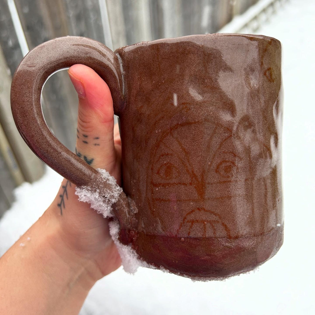 Subtle faces mug